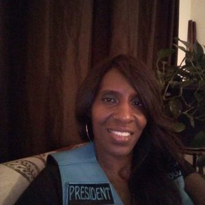 Meet your Posher, Leola